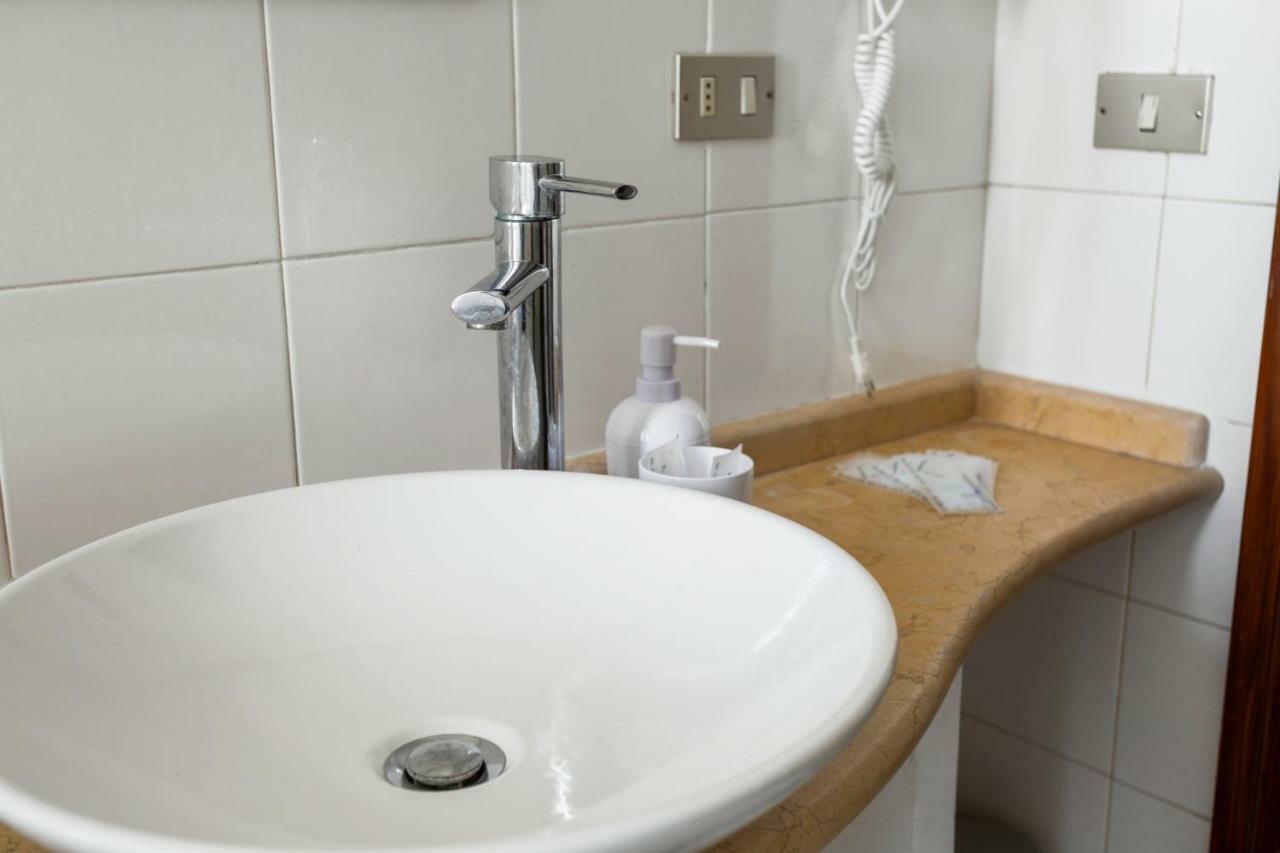 Apartamento La Smorfia Napoli Exterior foto