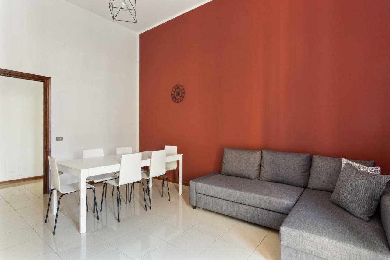 Apartamento La Smorfia Napoli Exterior foto